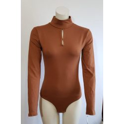 Body állónyakú kivágott barna