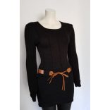 Kötött hosszú pulcsi övvel fekete